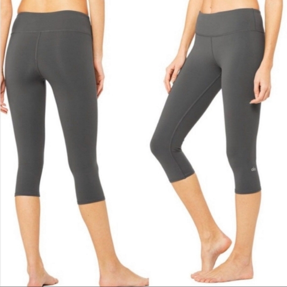 ALO Yoga Pants - Alo Yoga Airbrushed crops size small